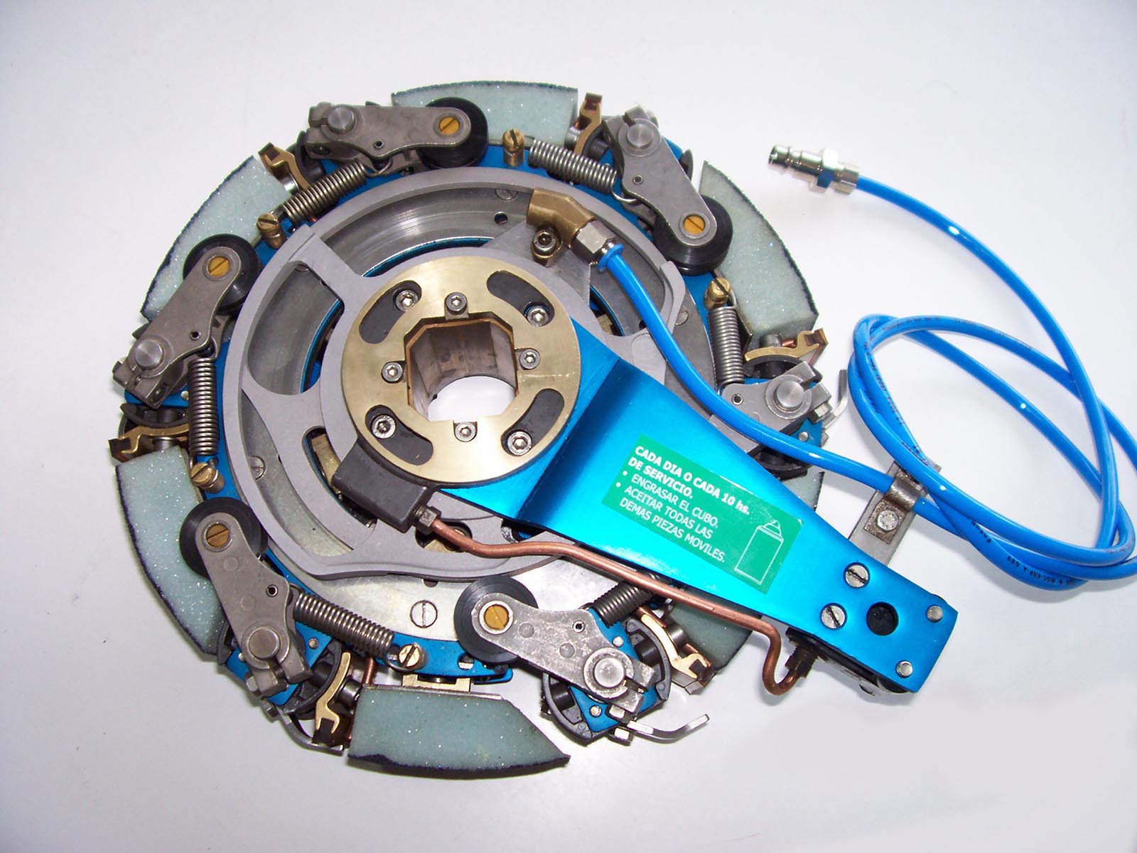 cilindro-de-pinzas-ESPONJA-ETIQUETA