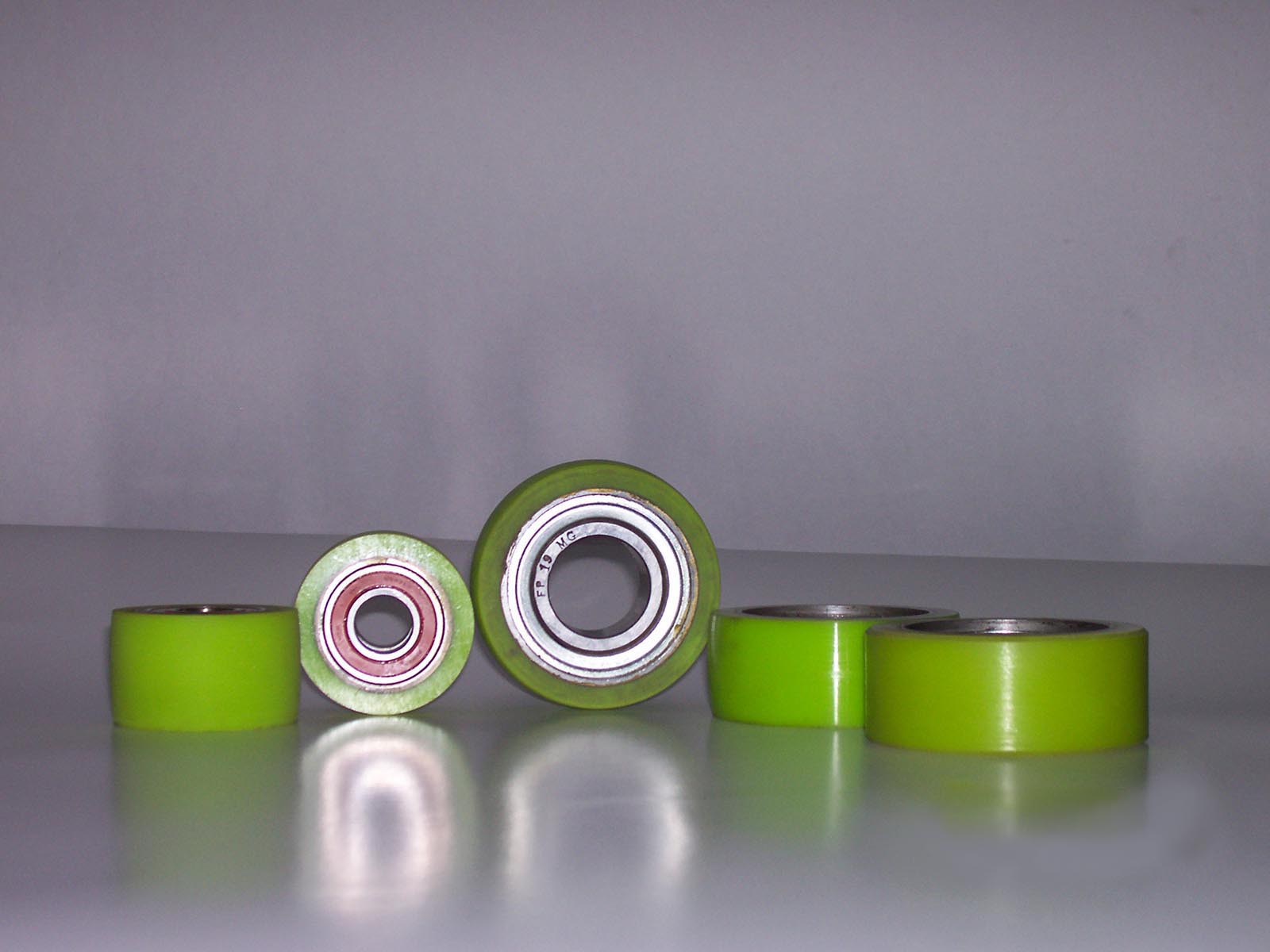 ruedas-RODILLO-POLEA-RUEDA